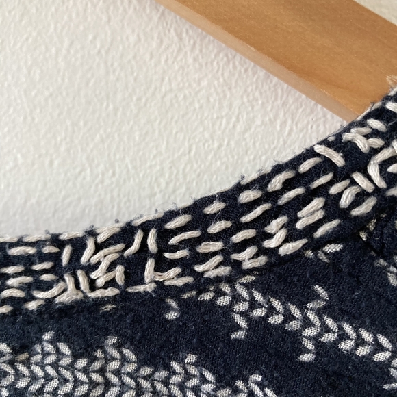 Velvet by Graham Spencer Women's Cheesecloth Blouse, UK Size 14 - Picture 6 of 14